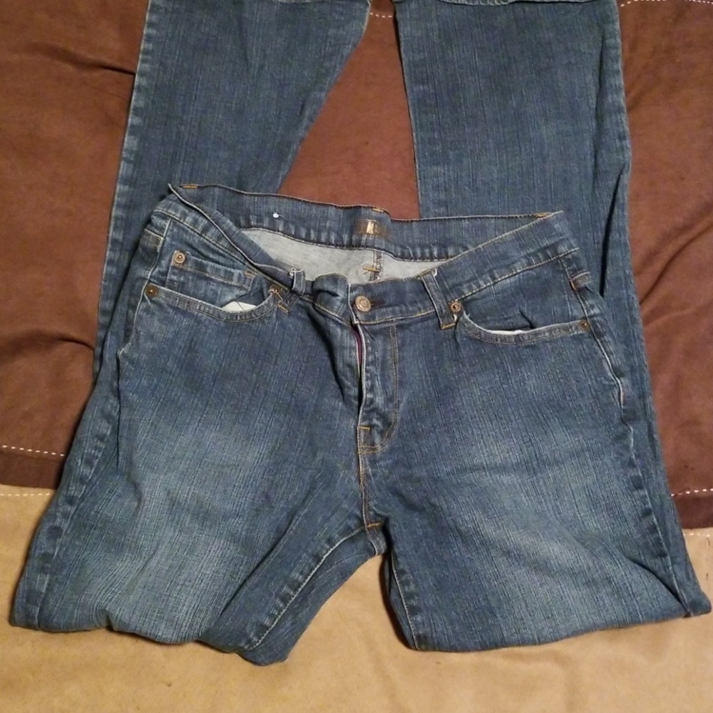 Bitten jeans